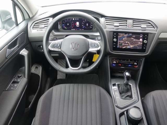 Fahrzeugbild eines Volkswagen Tiguan Allspace