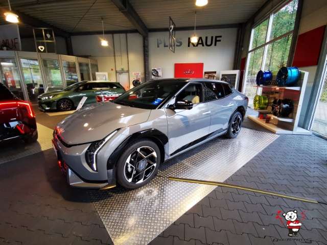 Fahrzeugbild eines Kia EV4