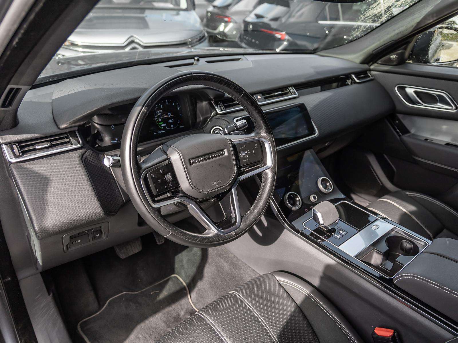 Fahrzeugbild eines Land Rover Range Rover Velar