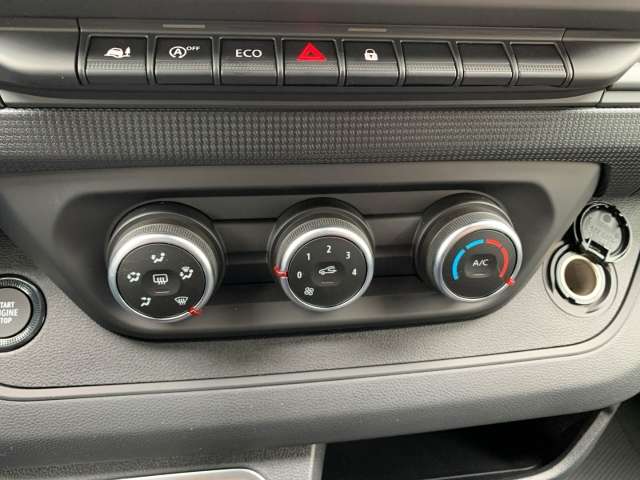 Fahrzeugbild eines Renault Trafic