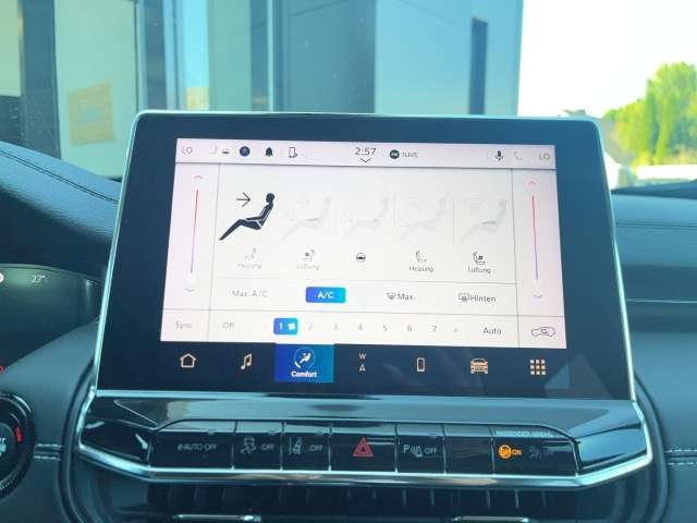 Fahrzeugbild eines Jeep Compass
