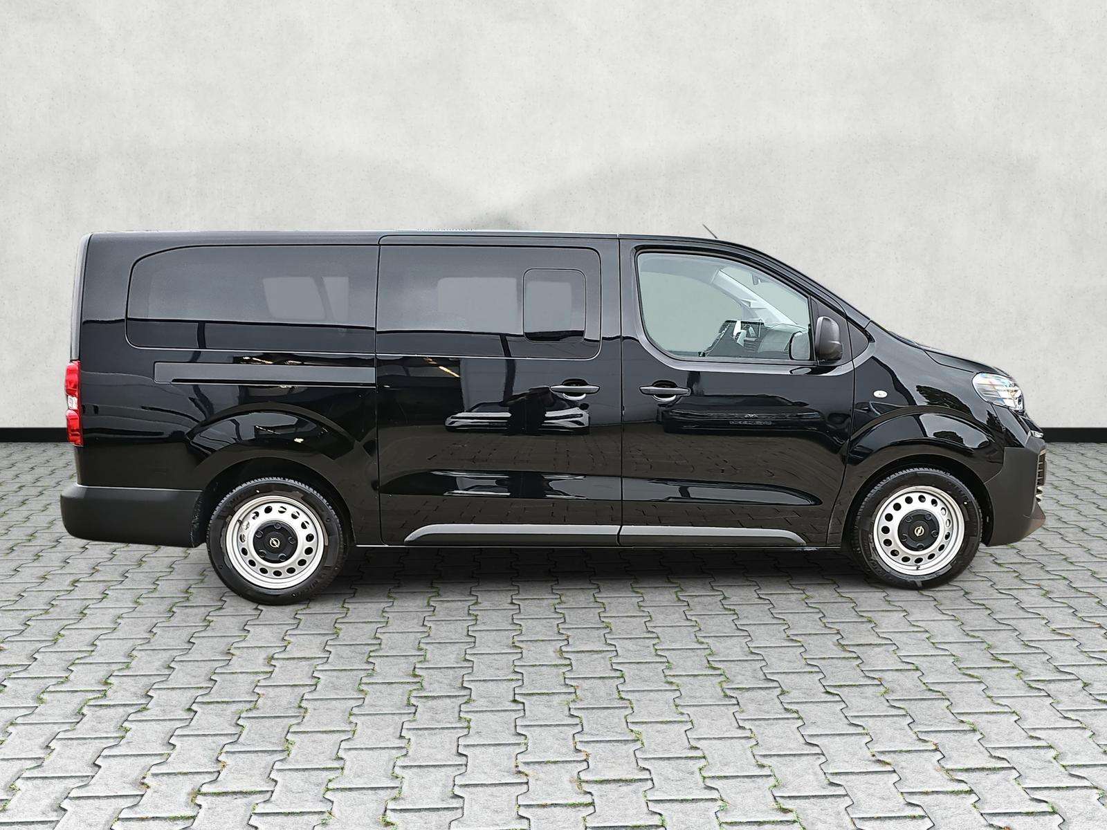 Fahrzeugbild eines Opel Vivaro