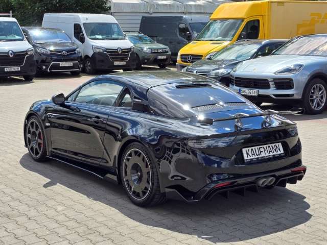 Fahrzeugbild eines Alpine A110