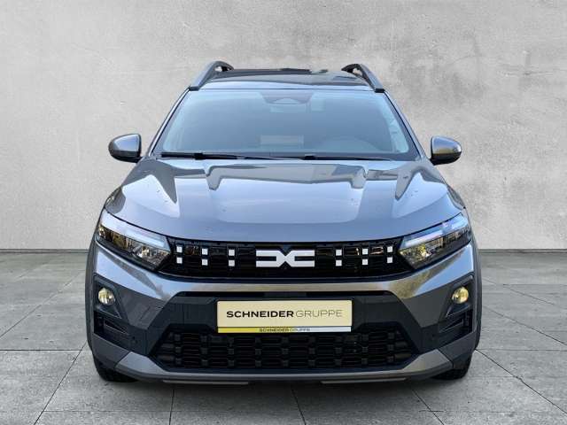 Fahrzeugbild eines Dacia Jogger