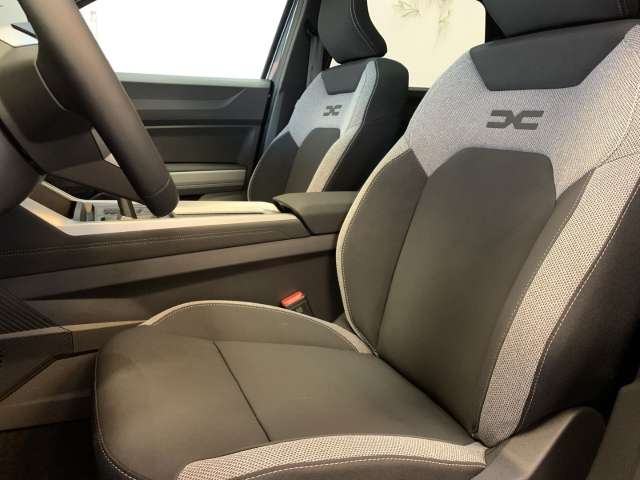 Fahrzeugbild eines Dacia Bigster