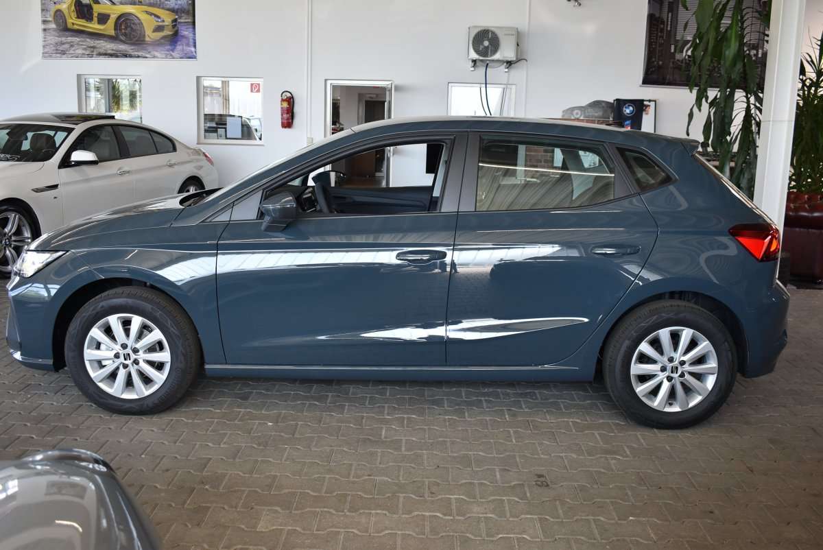 Fahrzeugbild eines SEAT Ibiza