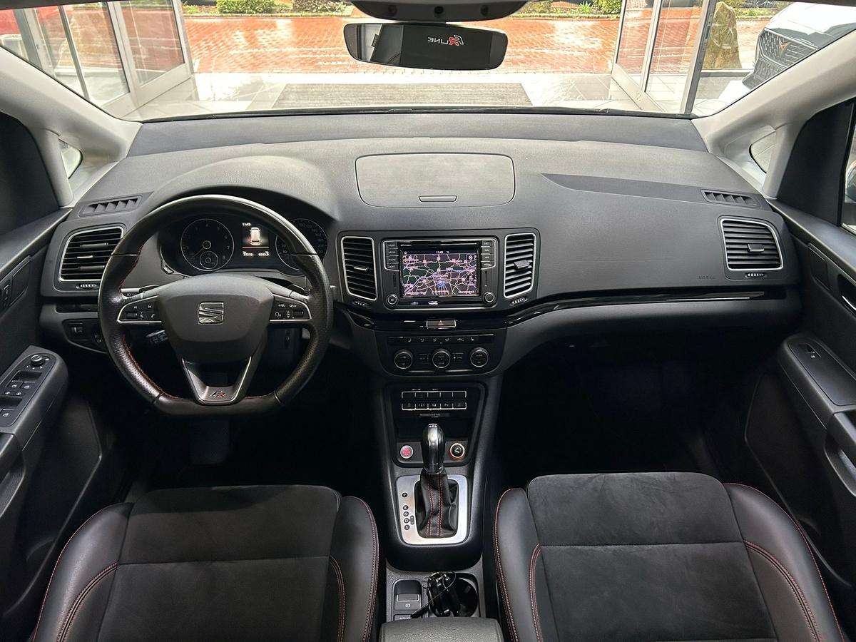 Fahrzeugbild eines SEAT Alhambra