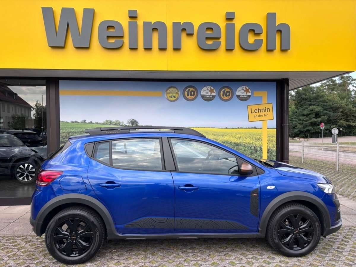 Fahrzeugbild eines Dacia Sandero