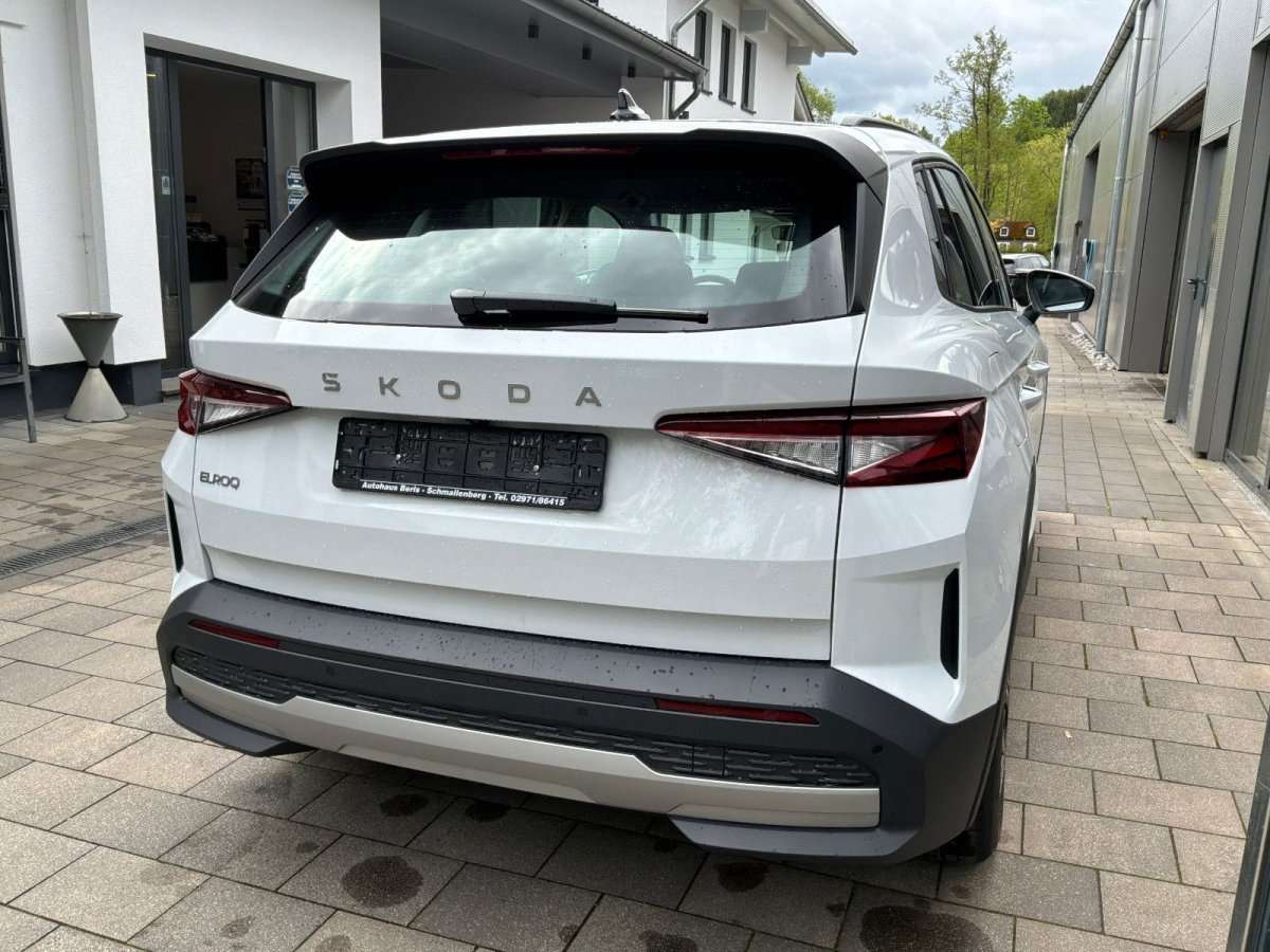 Fahrzeugbild eines Skoda ELROQ