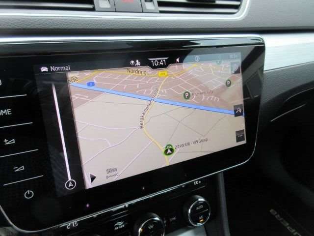 Fahrzeugbild eines Skoda Superb