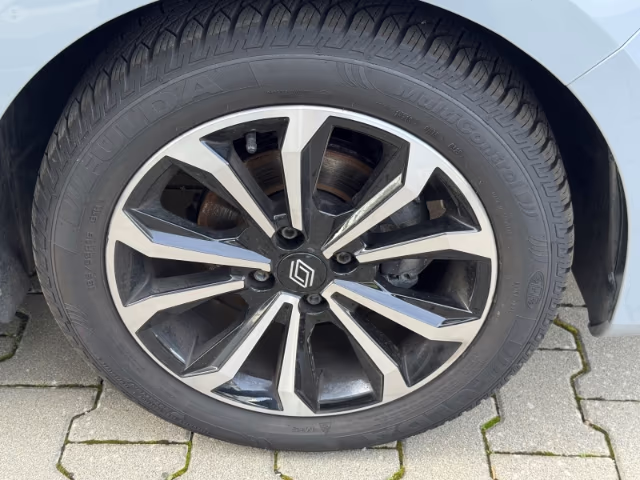 Fahrzeugbild eines Renault Clio