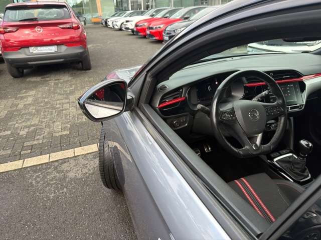 Fahrzeugbild eines Opel Corsa