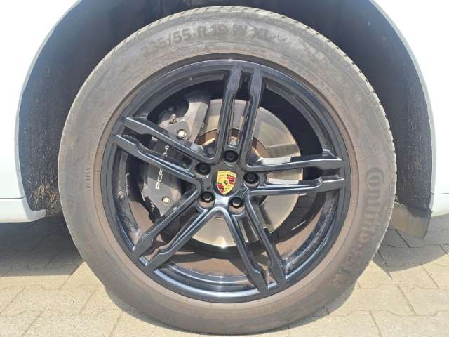 Fahrzeugbild eines Porsche Macan