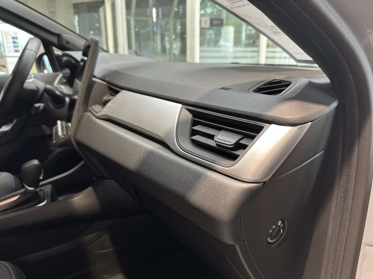 Fahrzeugbild eines Renault Symbioz