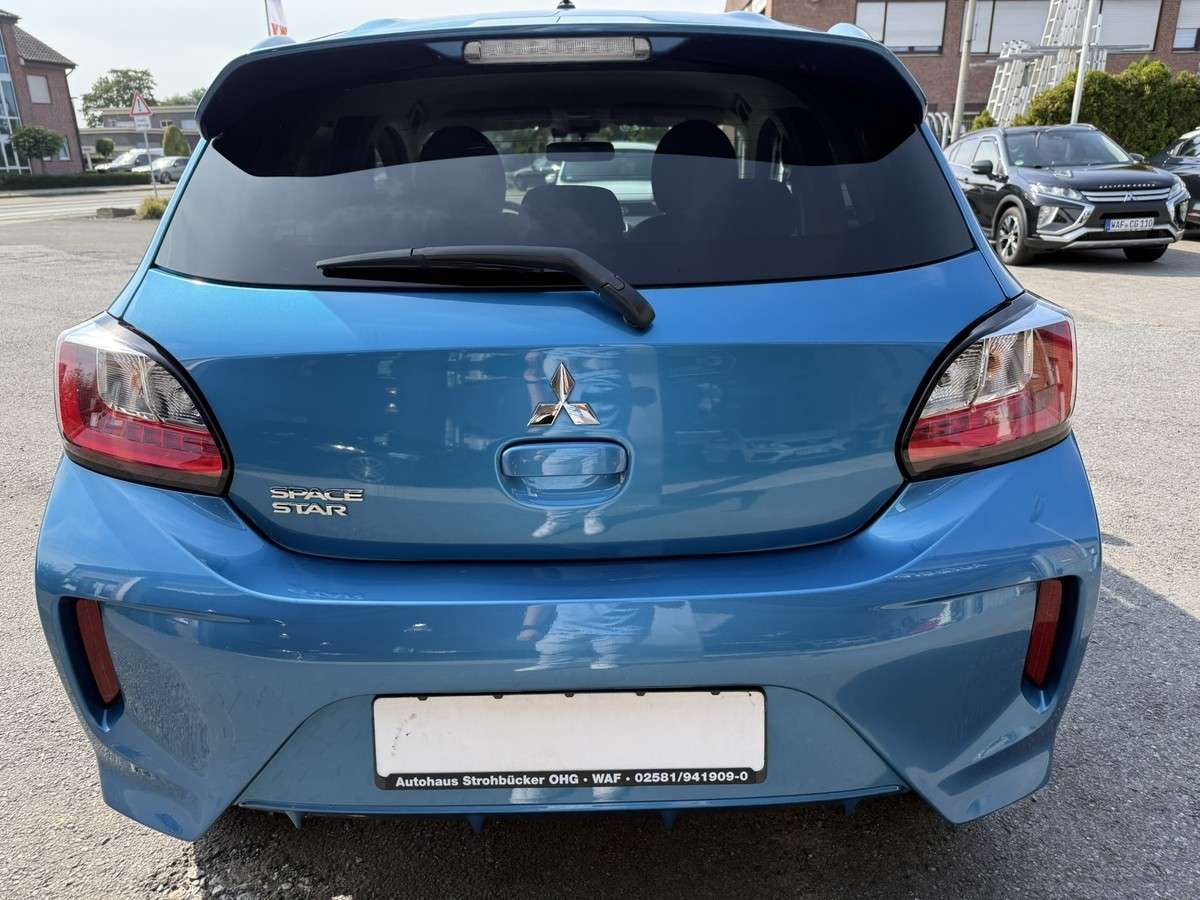 Fahrzeugbild eines Mitsubishi Space Star