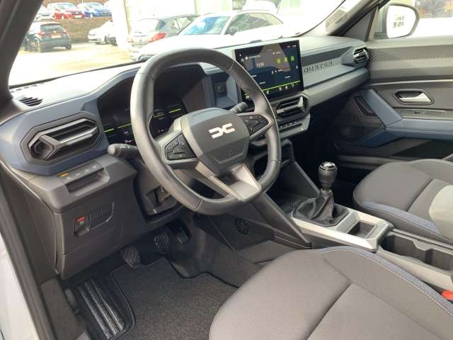 Fahrzeugbild eines Dacia Duster