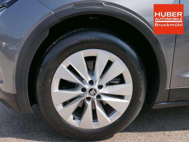 Fahrzeugbild eines Skoda ELROQ