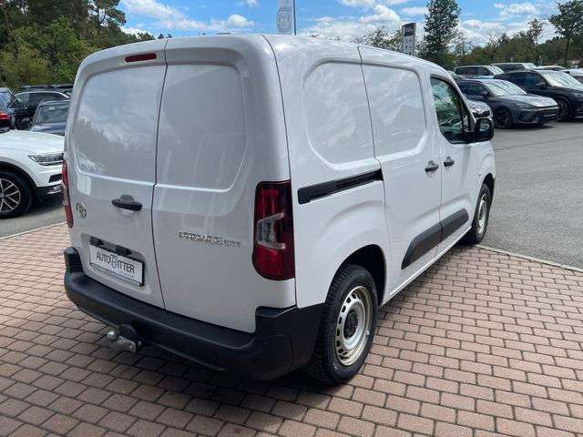 Fahrzeugbild eines Toyota Proace City