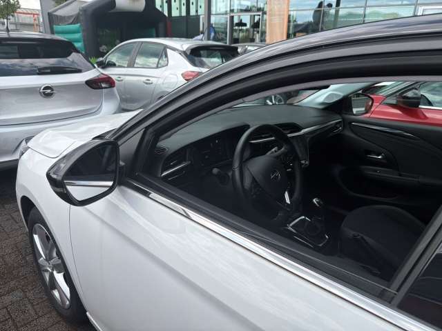 Fahrzeugbild eines Opel Corsa
