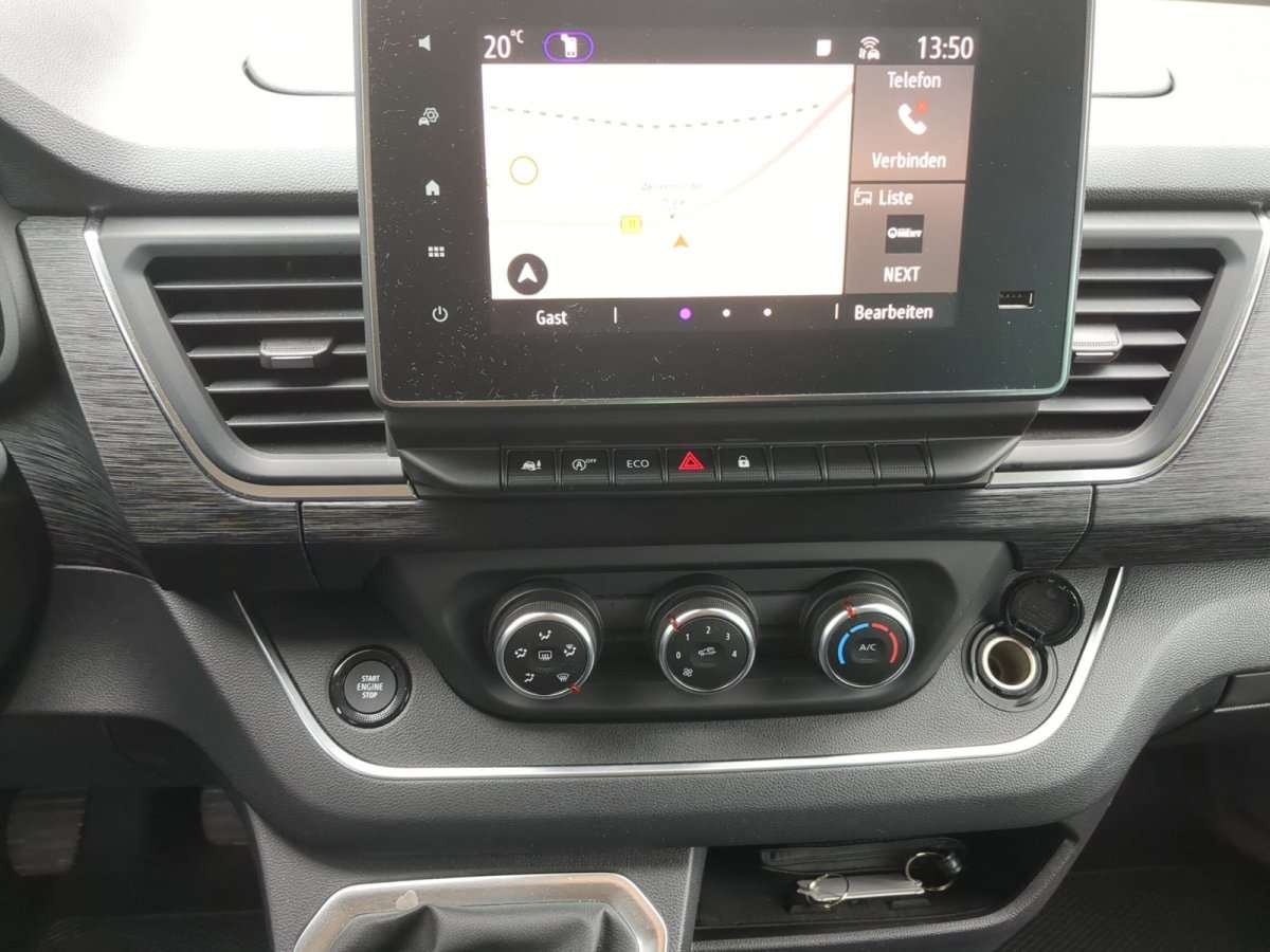 Fahrzeugbild eines Nissan Primastar