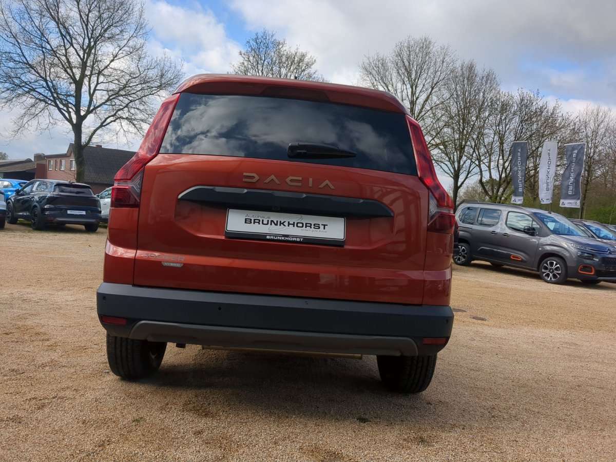 Fahrzeugbild eines Dacia Jogger