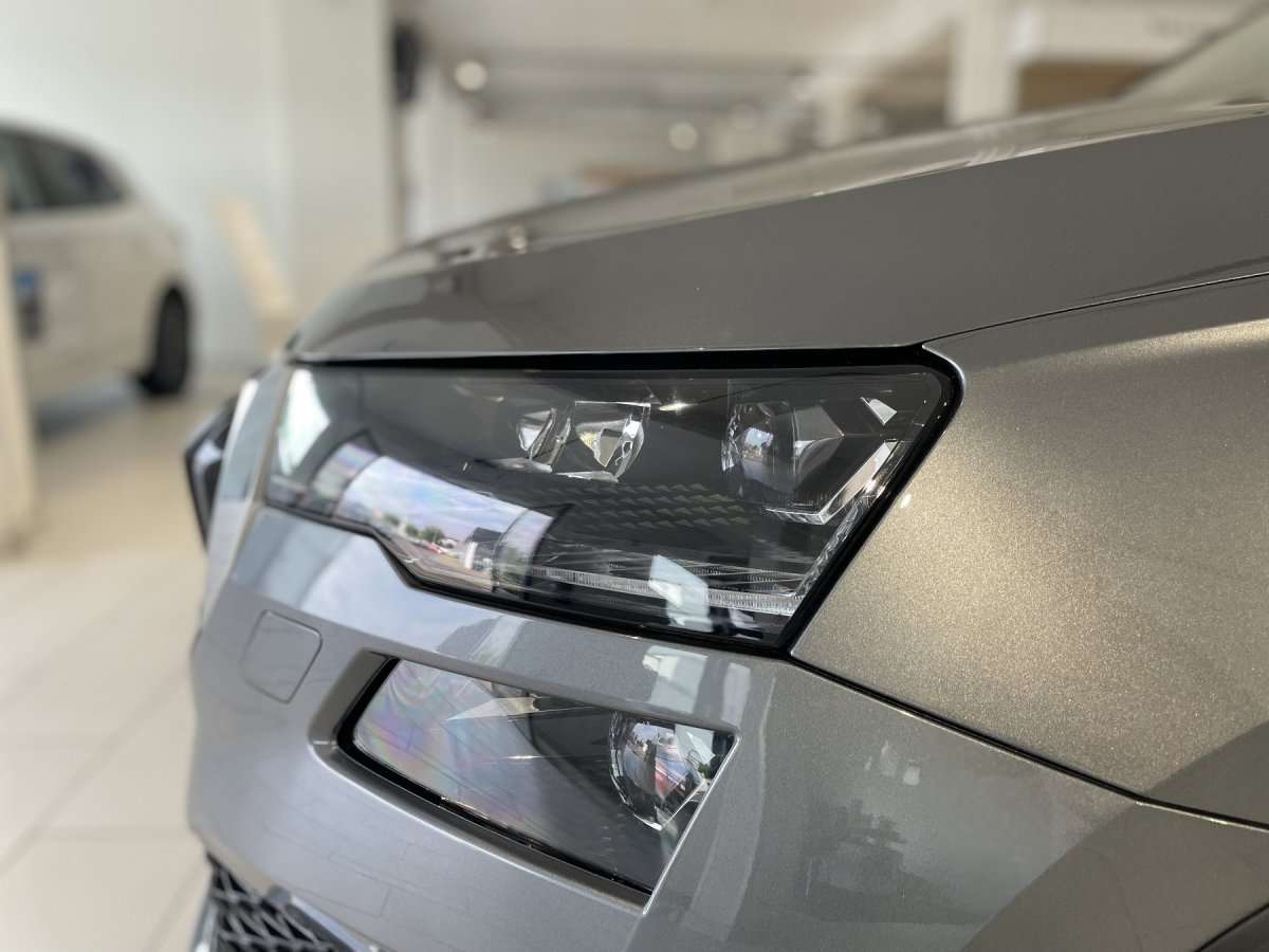 Fahrzeugbild eines Skoda Karoq