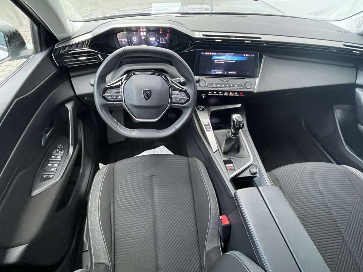 Fahrzeugbild eines Peugeot 308