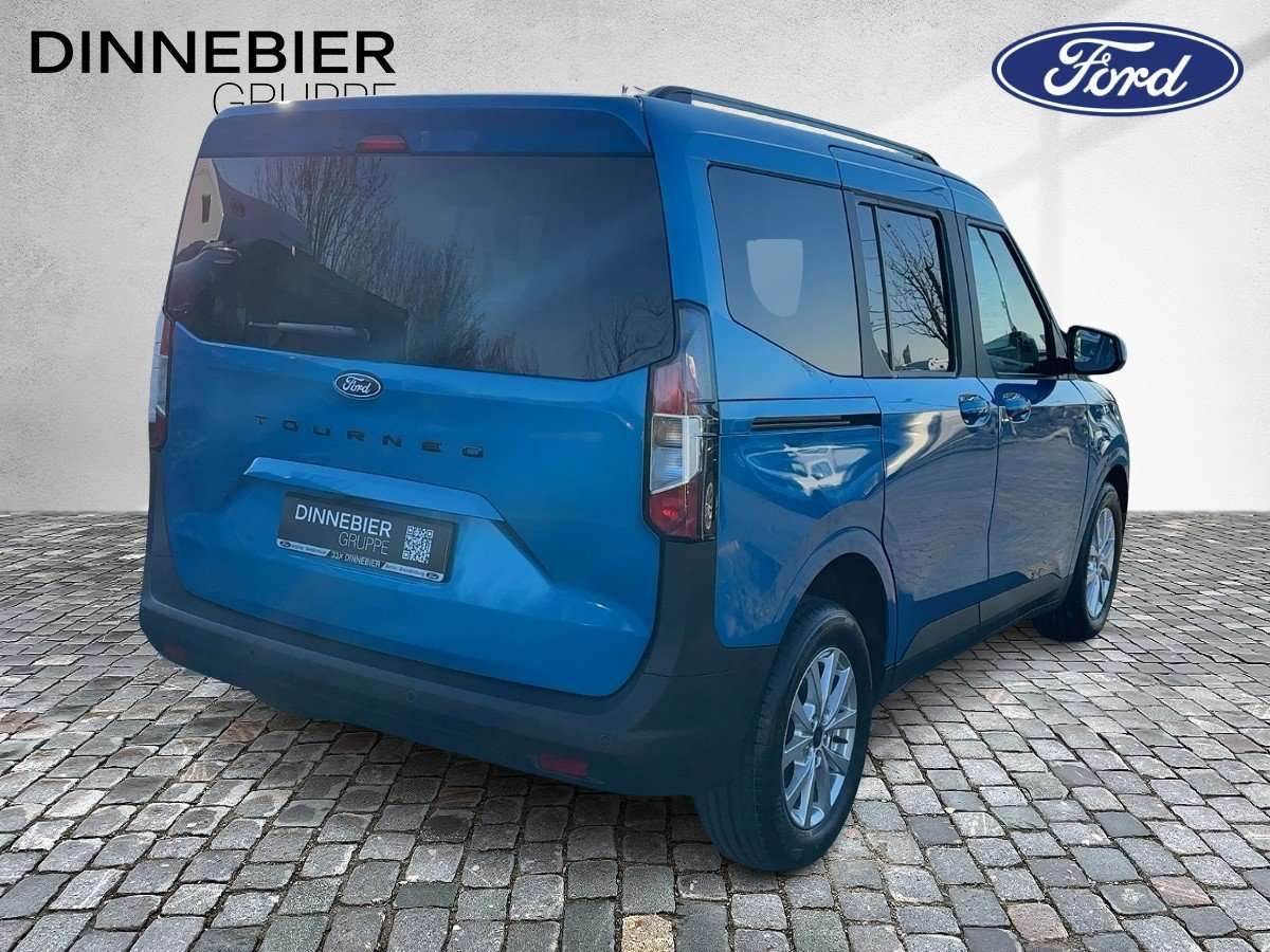 Fahrzeugbild eines Ford Tourneo Courier