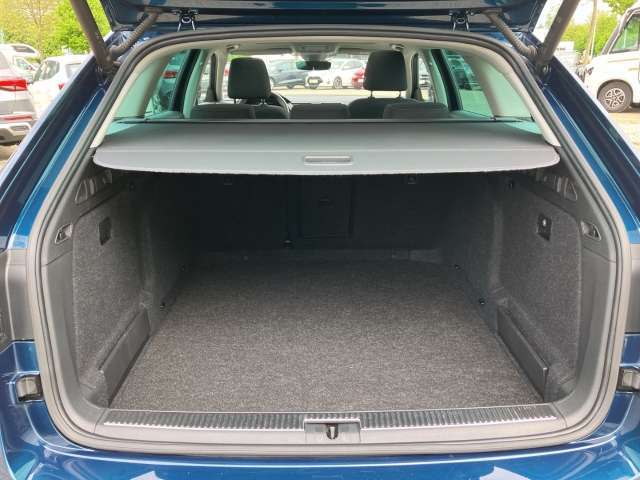 Fahrzeugbild eines Skoda Superb