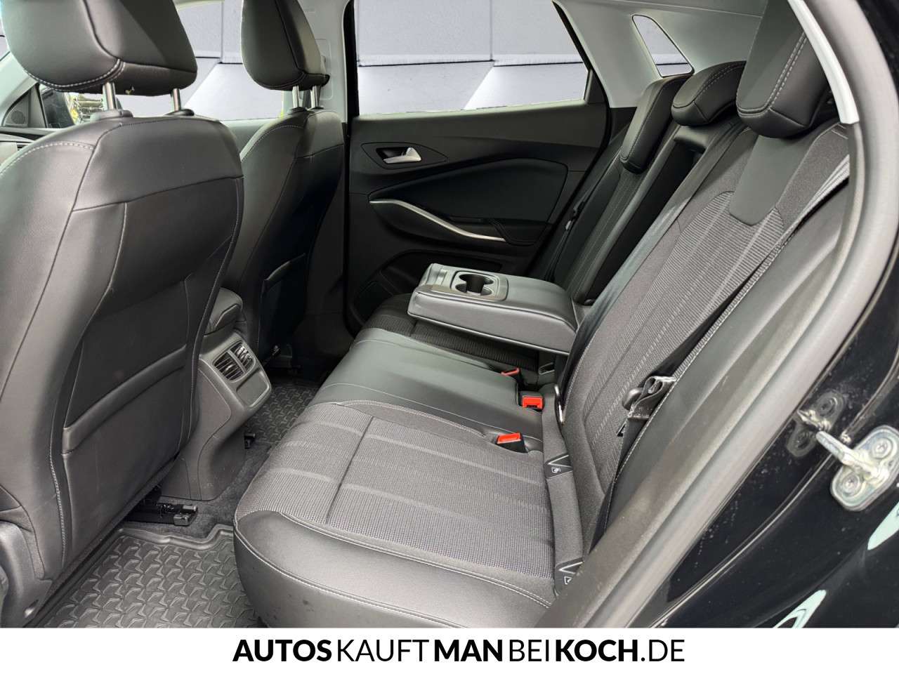 Fahrzeugbild eines Opel Grandland X