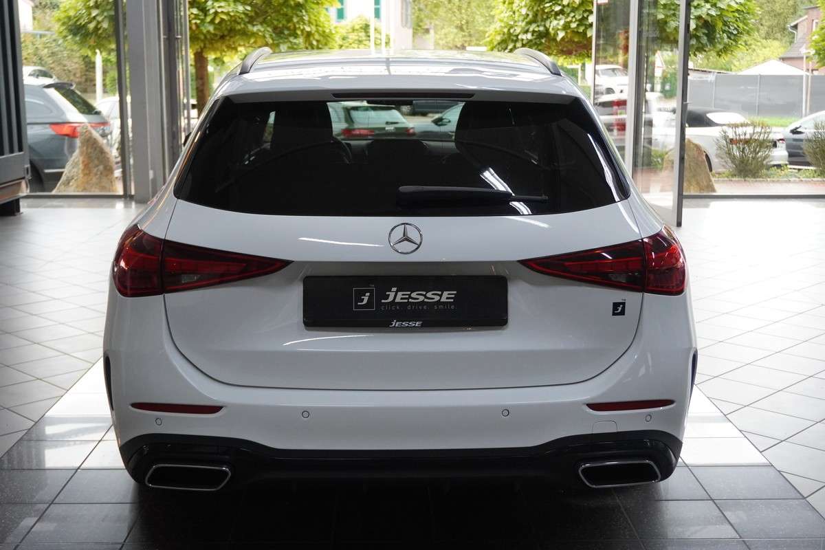 Fahrzeugbild eines Mercedes-Benz C-Klasse