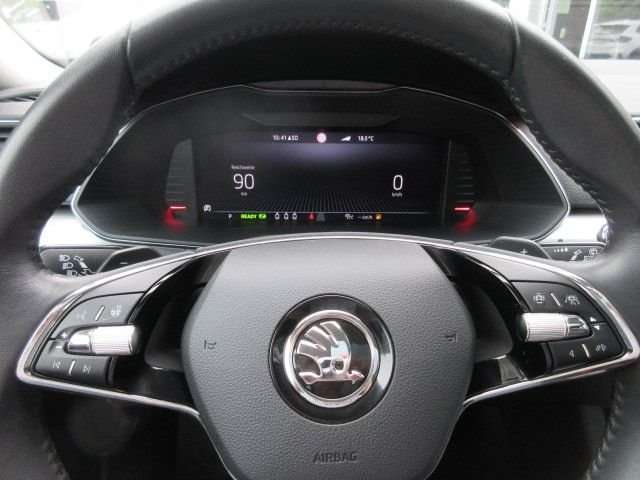 Fahrzeugbild eines Skoda Superb