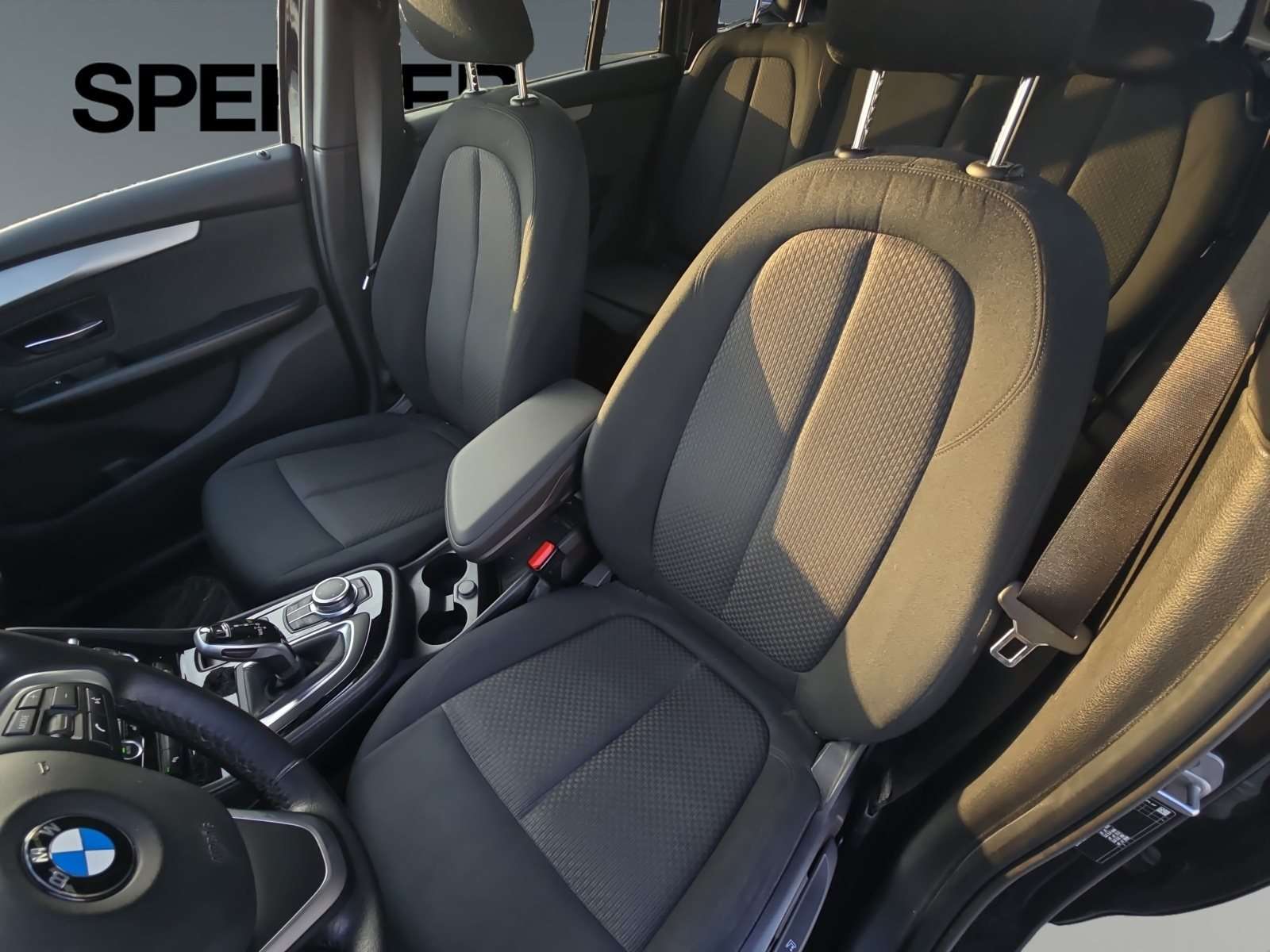 Fahrzeugbild eines BMW 2er-Reihe