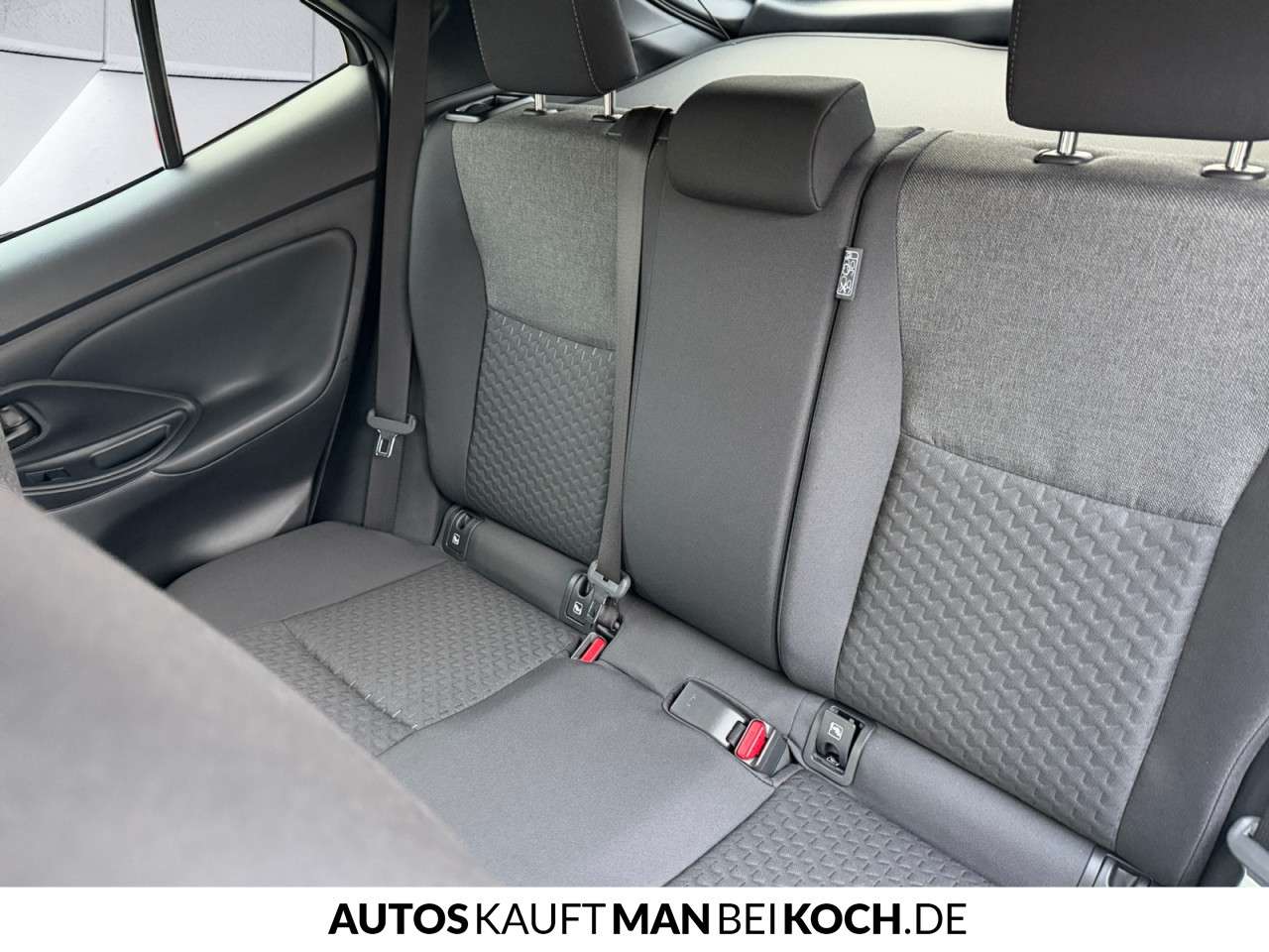 Fahrzeugbild eines Toyota Yaris Cross