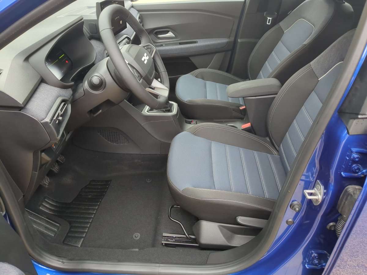 Fahrzeugbild eines Dacia Sandero