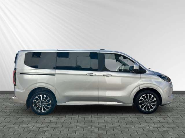 Fahrzeugbild eines Ford Tourneo Custom