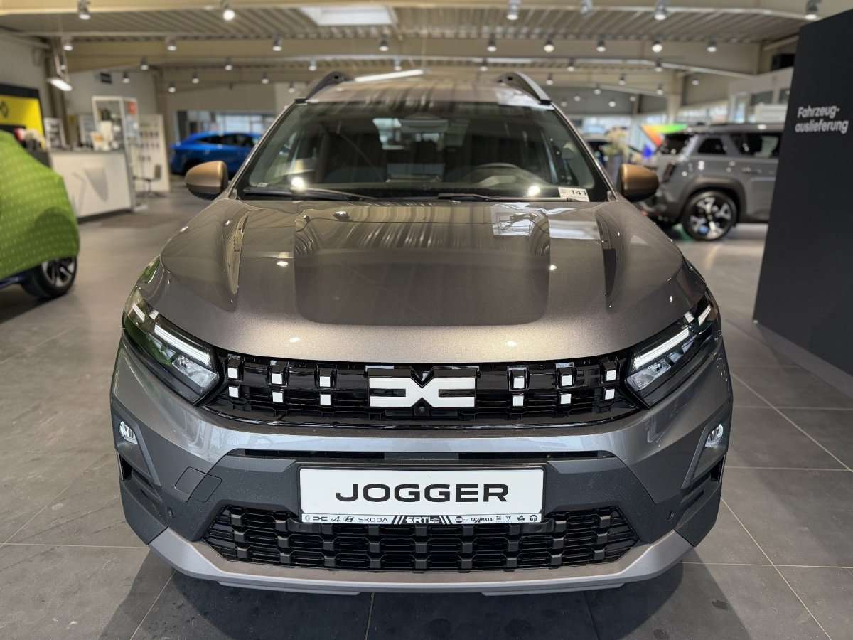 Fahrzeugbild eines Dacia Jogger