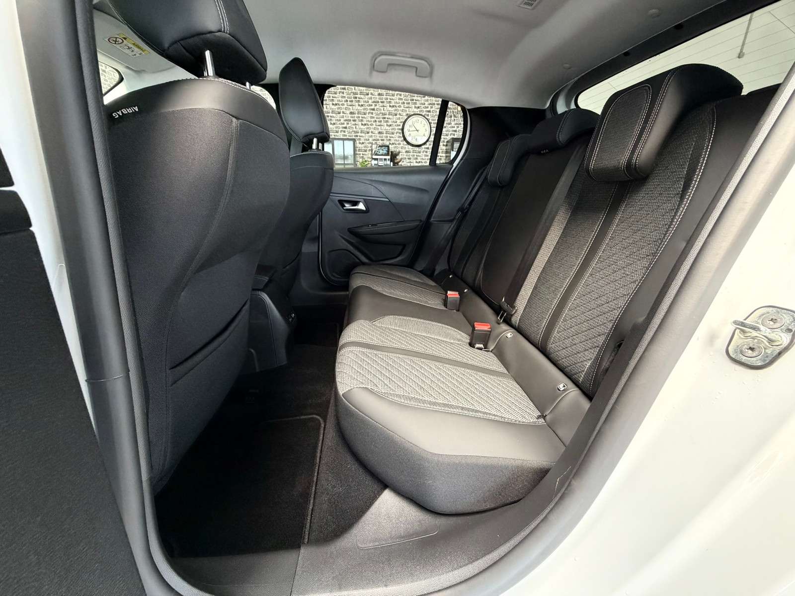Fahrzeugbild eines Peugeot 208