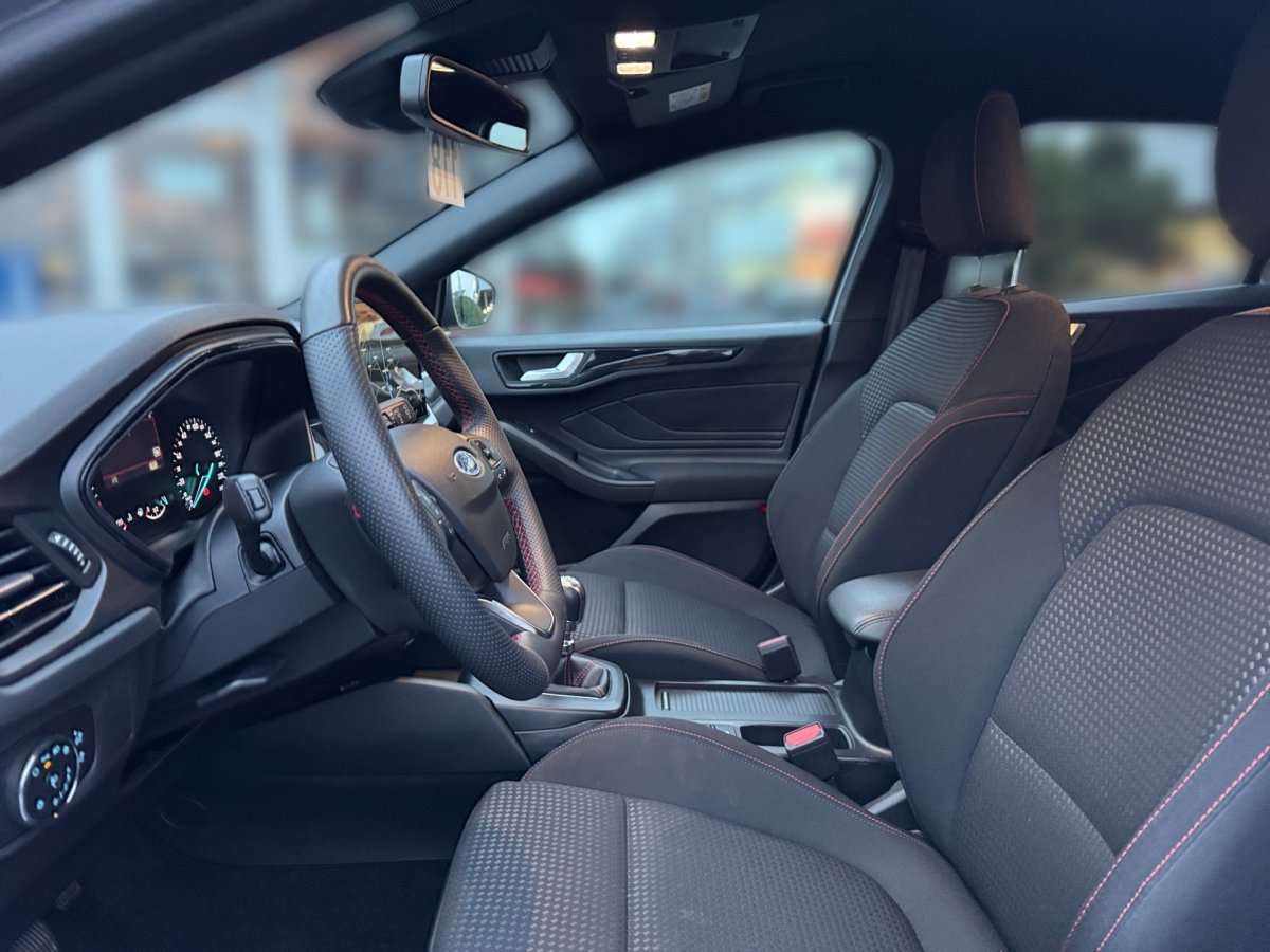 Fahrzeugbild eines Ford Focus