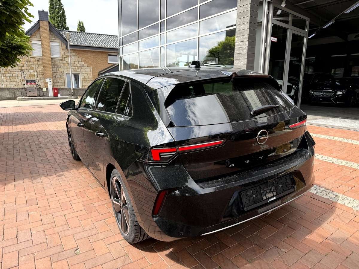 Fahrzeugbild eines Opel Astra