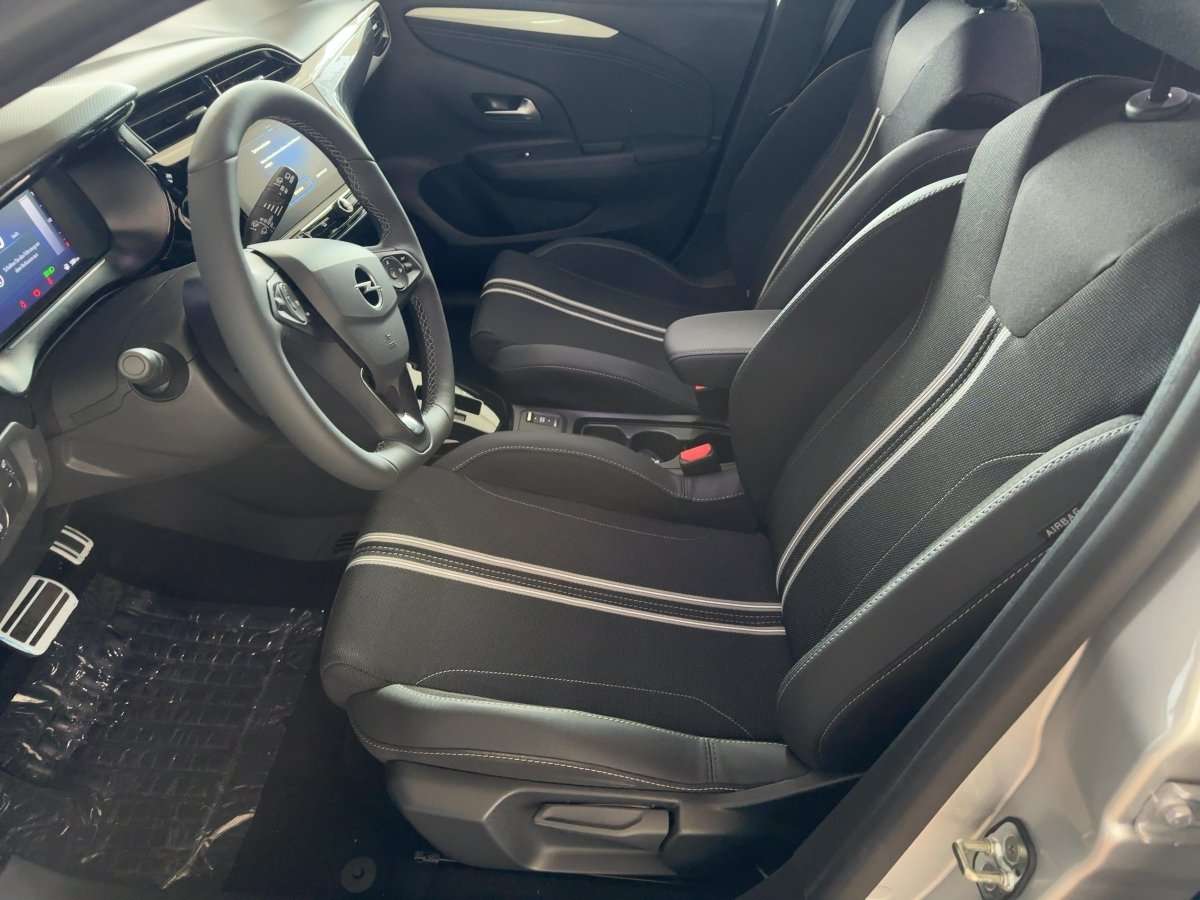 Fahrzeugbild eines Opel Corsa
