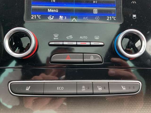Fahrzeugbild eines Renault Grand Scénic