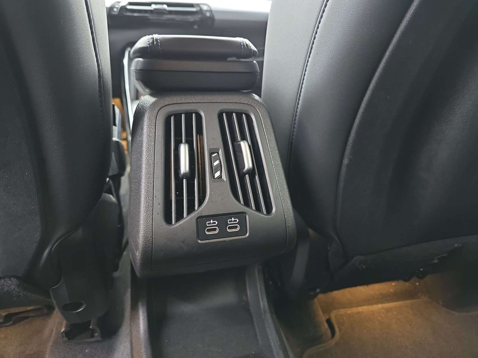 Fahrzeugbild eines BMW X2