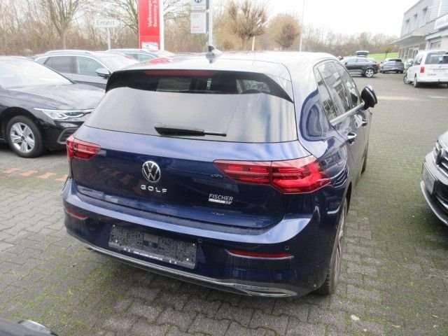 Fahrzeugbild eines Volkswagen Golf