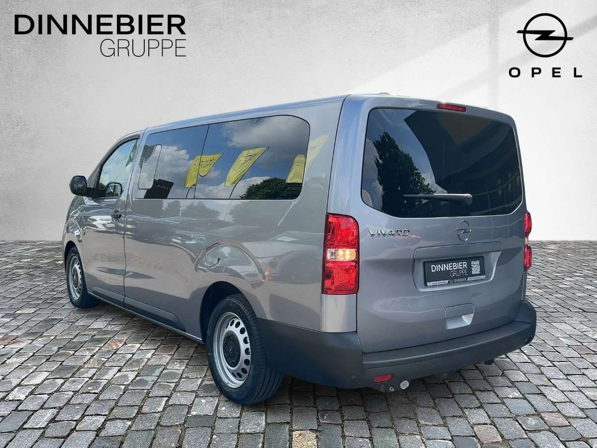 Fahrzeugbild eines Opel Vivaro