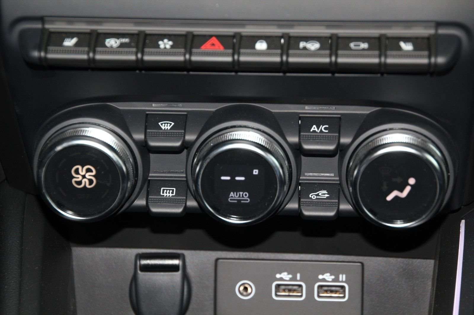 Fahrzeugbild eines Mitsubishi Colt