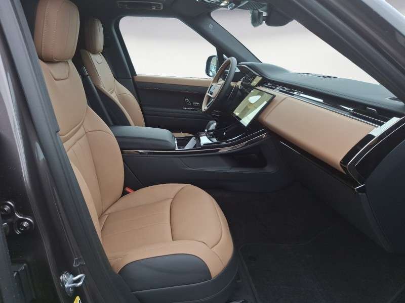 Fahrzeugbild eines Land Rover Range Rover Sport