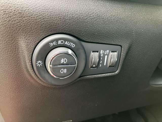 Fahrzeugbild eines Jeep Compass