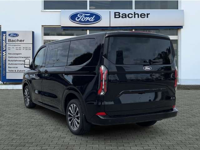 Fahrzeugbild eines Ford Tourneo Custom