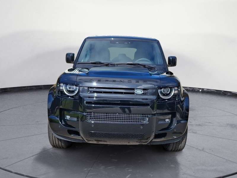 Fahrzeugbild eines Land Rover Defender